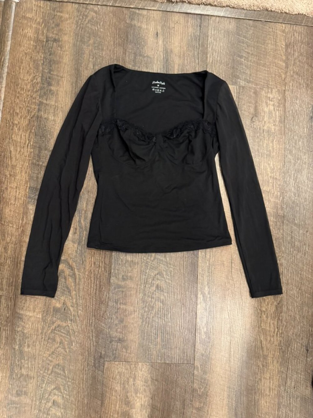 Pinkm Style Long Sleeve Black Shirt with Lace Bra Cup Molding - Womens Med